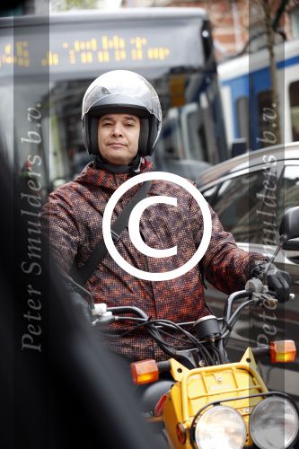 Amsterdam 29 april 2013
John Jones op de scooter.
Peter Smulders bv