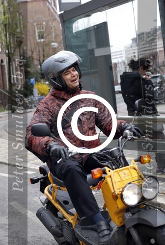 Amsterdam 29 april 2013
John Jones op de scooter.
Peter Smulders bv