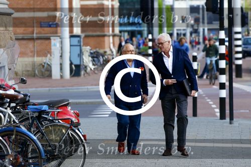 Amsterdam, 15 Mei 2013 In het Conservatorium Hotel vierde Leco Zadelhoff zijn 45ste verjaardag en 25 jaar in het vak.
Joop Braakhekke met zijn partner Wim Nijkamp
Foto Peter Smulders BV