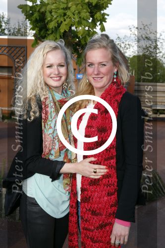 Harderwijk 14 mei 2013
Premiere nieuwe show in het dolfinarium. Kaylee v Starrenburg
Peter Smulders bv