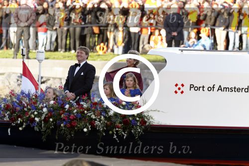 Amsterdam, 30 april 2013
Inhuldiging Koning Willem Alexander en Koningin Maxima
Met de boot rondvaren op de Ijssel
Foto Peter Smulders BV