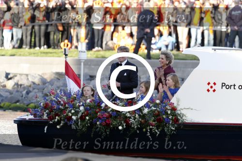 Amsterdam, 30 april 2013
Inhuldiging Koning Willem Alexander en Koningin Maxima
Met de boot rondvaren op de Ijssel
Foto Peter Smulders BV