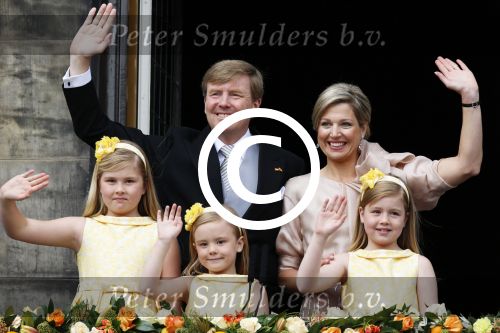 Amsterdam, 30 april 2013
Inhuldiging Koning Willem Alexander en Koningin Maxima
met hun kinderen op het bordes
Foto Peter Smulders BV