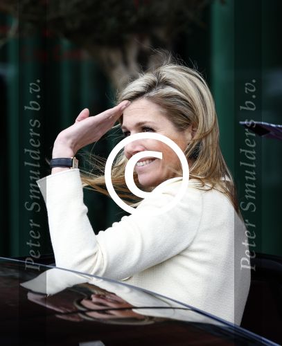 Amsterdam 15 mei 2013
Koningin Maxima verlaat het movenpick hotel.
Peter Smulders bv
