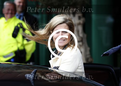 Amsterdam 15 mei 2013
Koningin Maxima verlaat het movenpick hotel.
Peter Smulders bv