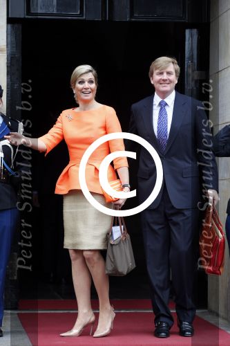 Amsterdam 16 mei 2013
Koningin Maxima en Koning Willem Alexander bij uitreiking appeltjes van Oranje op het paleijs op de dam
Peter Smulders bv