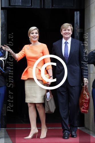 Amsterdam 16 mei 2013
Koningin Maxima en Koning Willem Alexander bij uitreiking appeltjes van Oranje op het paleijs op de dam
Peter Smulders bv