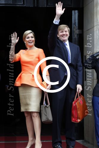 Amsterdam 16 mei 2013
Koningin Maxima en Koning Willem Alexander bij uitreiking appeltjes van Oranje op het paleijs op de dam
Peter Smulders bv