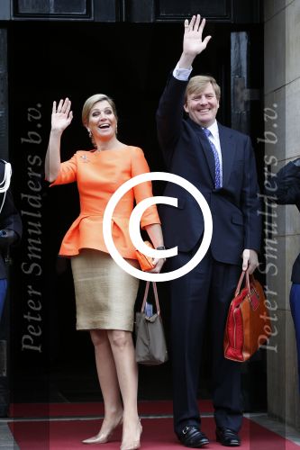 Amsterdam 16 mei 2013
Koningin Maxima en Koning Willem Alexander bij uitreiking appeltjes van Oranje op het paleijs op de dam
Peter Smulders bv