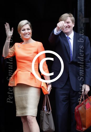 Amsterdam 16 mei 2013
Koningin Maxima en Koning Willem Alexander bij uitreiking appeltjes van Oranje op het paleijs op de dam
Peter Smulders bv