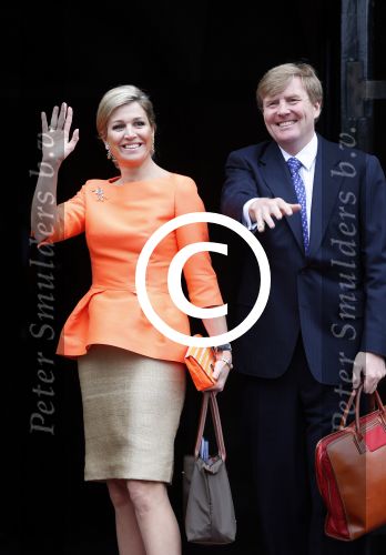 Amsterdam 16 mei 2013
Koningin Maxima en Koning Willem Alexander bij uitreiking appeltjes van Oranje op het paleijs op de dam
Peter Smulders bv