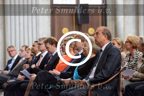 Amsterdam 16 mei 2013
Prinses  Beatrix Koning Willem Alexander en Koningin Maxima bij uitreiking appeltjes van Oranje op het paleijs op de dam
Peter Smulders bv