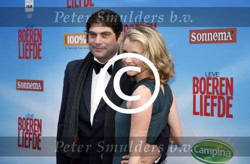 Amsterdam 13 mei 2013
Premiere leve boerenliefde in tuschinski. Liza Sips met vriend Ralph Mannheim
Peter Smulders bv