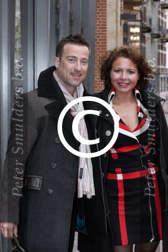 Amsterdam 28 april 2013
Premiere John v Eerd in het nieuwe de la mar theater. Maaike Widdershoven met man
Peter Smulders bv