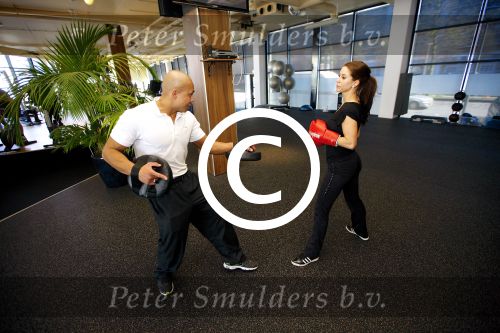 DEN HAAG4 Mei 2013  In de Sportschool Sportcity deed Personal Trainer Oswin Beingsick een persoonlijke training met Melissa Sneekes. 
Foto Peter Smulders BV