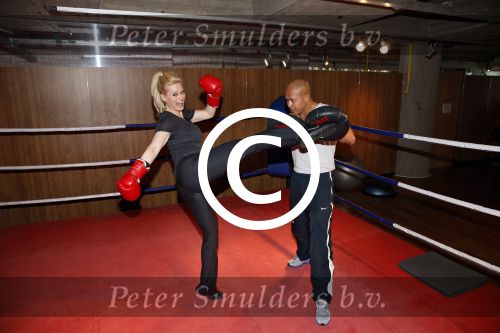 Amsterdam 17 mei 2013
Monique Sluyter traint met personal trainer Oswin Beingsick.
Peter Smulders bv