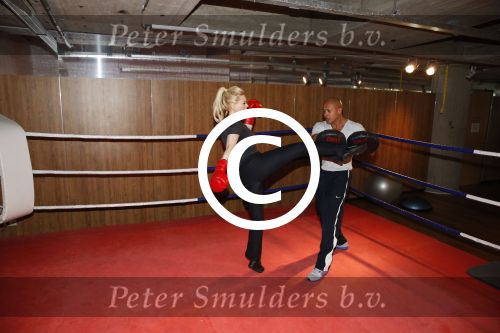 Amsterdam 17 mei 2013
Monique Sluyter traint met personal trainer Oswin Beingsick.
Peter Smulders bv