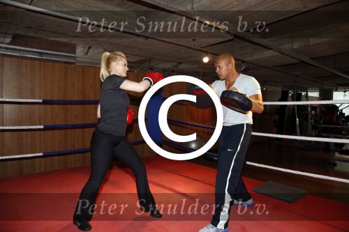 Amsterdam 17 mei 2013
Monique Sluyter traint met personal trainer Oswin Beingsick.
Peter Smulders bv