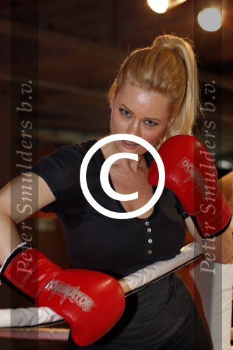 Amsterdam 17 mei 2013
Monique Sluyter traint met personal trainer Oswin Beingsick.
Peter Smulders bv