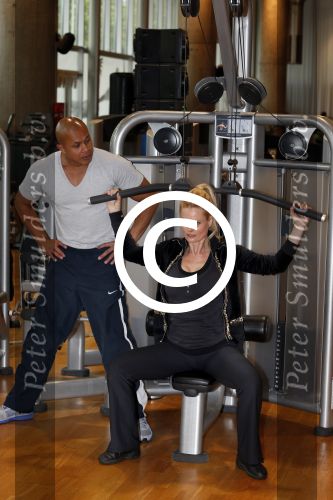 Amsterdam 17 mei 2013
Monique Sluyter traint met personal trainer Oswin Beingsick.
Peter Smulders bv