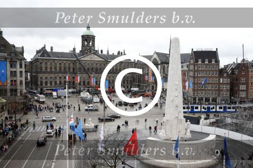 Amsterdam 26 april 2013
Won Yip op zijn terras tegen over het paleis op de dam.
Peter Smulders bv
