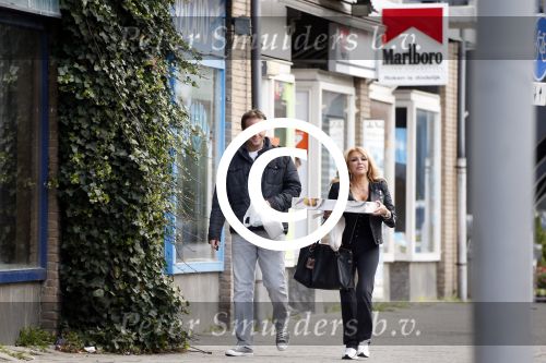 Amsterdam 13 mei 2013
Nicky v Dam en Patricia Paay doen samen boodschappen.
Peter Smulders bv