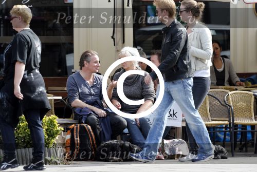 Amsterdam 15 september 2012
Peter Blok met zijn vrouw op terras.
Peter Smulders bv