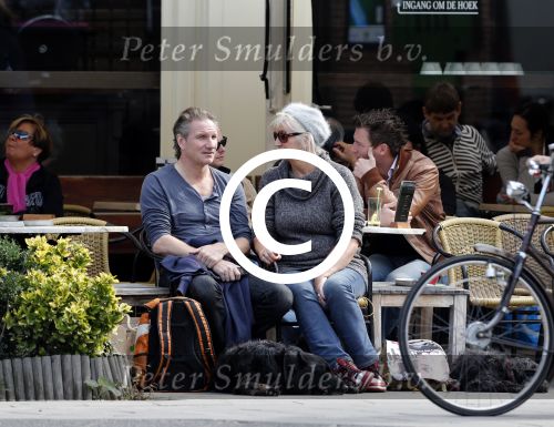 Amsterdam 15 september 2012
Peter Blok met zijn vrouw op terras.
Peter Smulders bv