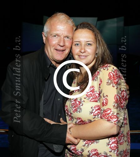 Harderwijk 14 mei 2013
Premiere nieuwe show in het dolfinarium. Peter Jan Rens met zijn nieuwe vriendin
Peter Smulders bv