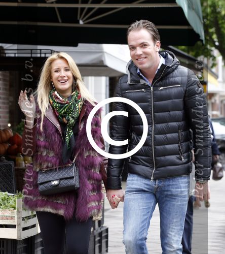 Amsterdam 11 mei 2013
Robert Doornbos en Chantal Bles op de cornelis schuytstraat.
Peter Smulders bv