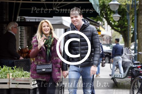 Amsterdam 11 mei 2013
Robert Doornbos en Chantal Bles op de cornelis schuytstraat.
Peter Smulders bv
