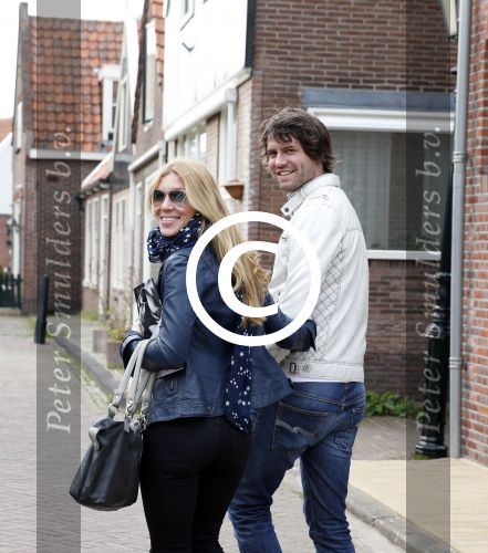 Volendam 22 april 2013
Simon en Annemarie Keizer in Volendam.
Peter Smulders bv