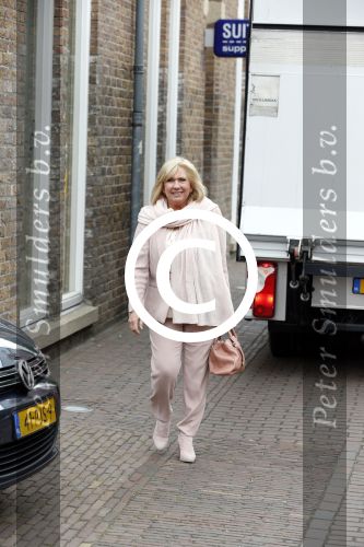 Laren 10 mei 2013
Willeke Alberti winkelend in Laren.
Peter Smulders bv