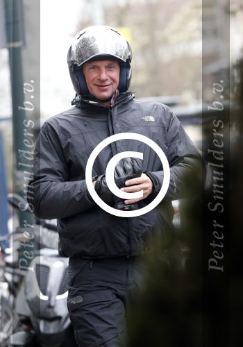 Amsterdam 19 april 2013
Willem Holleeder op straat in Amsterdam.
Peter Smulders bv