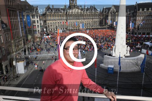 Amsterdam, 30 April 2013
Inhuldiging Koning Willem Alexander en Koningin Maxima
Op Paleis op de Dam
Won Yip met en echtgenote broer Long Yip
Foto Peter Smulders BV