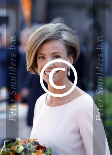 De Rijp en Amstelveen 26 april 2014
De eerste koningsdag met aan wezig Koning Willem Alexander koningin Maxima Prinses Beatrix prinses Amalia Alaexia Ariane Pieter v Vollenhoven Prinses Margriet Prins Constantijn Prinses Laurentien Prins Maurits Prinses Marilene Prins Floris Prinses Aimee Prins Pieter Christiaan Prinses Anita Prins Bernhard jr en prinses Annette.