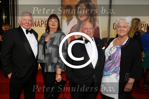 Amsterdam 20 april 2015 
Premiere de ontsnapping in het nieuwe de la mar met in de hoofdrollen Isa Hoes en Edwin Jonker. Heleen v Royen heeft het boek geschreven. Bas en Aad v Toor met vrouwen