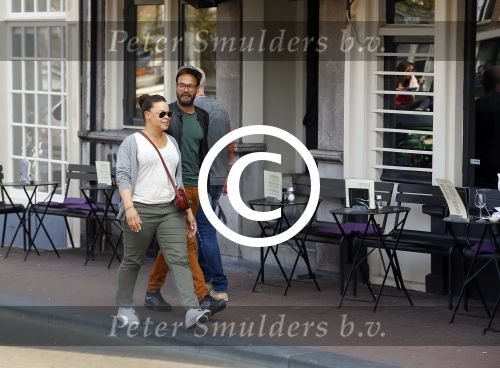 Amsterdam 10 april 2015
Alain Clark met zoontje en een vriendin op de grachten