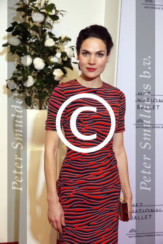 Amsterdam 10 april 2015    
Premiere Nationaal Ballet in de stopera. Anna Drijver met moeder