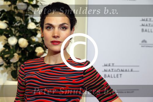 Amsterdam 10 april 2015    
Premiere Nationaal Ballet in de stopera. Anna Drijver met moeder