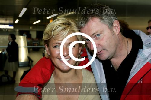 Schiphol 19 september 2005
Carolien Tensen vertrekt naar kilimajaro met  Titus Kramer.
Peter Smulders bv