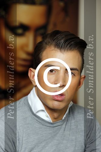 Rotterdam 2 april 2015
Stylist Chiel Harten Torres in zijn huis / appartement