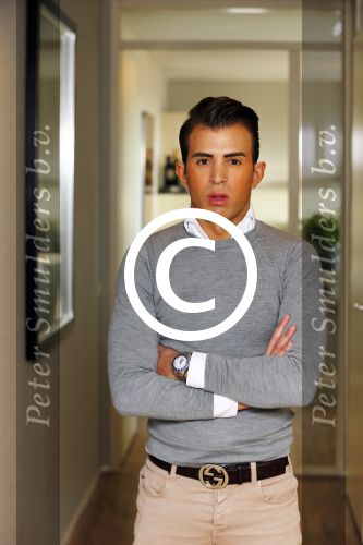 Rotterdam 2 april 2015
Stylist Chiel Harten Torres in zijn huis / appartement