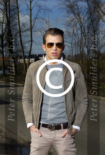 Rotterdam 2 april 2015
Stylist Chiel Harten Torres in zijn huis / appartement