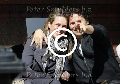 Amsterdam 14 april 2015
Dirk en Suze Zeelenberg op terras op de cornelis schuytstraat