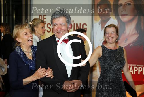 Amsterdam 20 april 2015 
Premiere de ontsnapping in het nieuwe de la mar met in de hoofdrollen Isa Hoes en Edwin Jonker. Heleen v Royen heeft het boek geschreven. Fabienne Meershoek en Bartho Braat