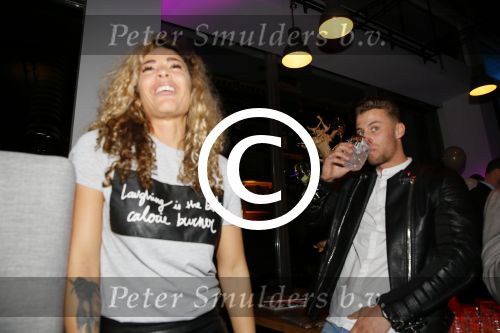 Rotterdam 9 april 2015
Fajah Lourens met haar nieuwe vriend bij de opening van de nieuwe zaak waar Winston Post de manager is in het Hilton Hotel.