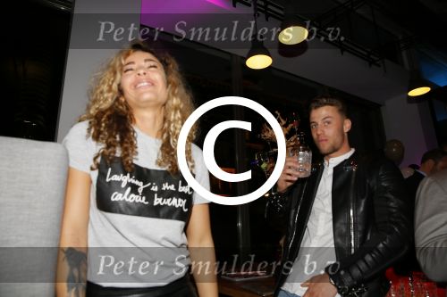 Rotterdam 9 april 2015
Fajah Lourens met haar nieuwe vriend bij de opening van de nieuwe zaak waar Winston Post de manager is in het Hilton Hotel.