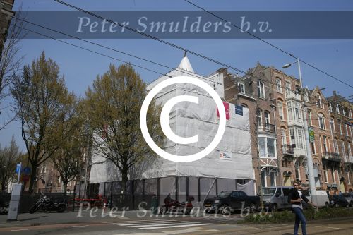 Amsterdam 10 april 2015    
In het oude pand van Mart Visser komt de nieuwe koffiezaak Blushing van Gordon
