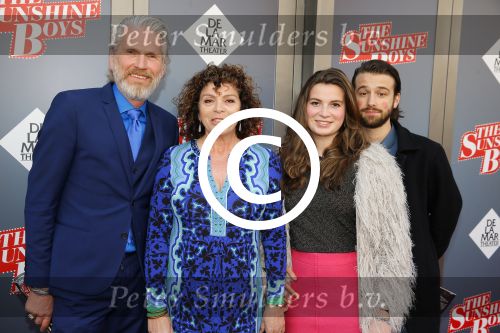 Amsterdam 12 april 2015
Premiere sunshine boys in het nieuwe de la mar theater. Henriette Tol met partner Rob Snoek